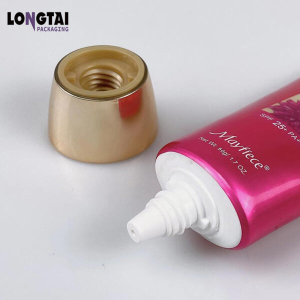 Skincare packaging with Special arc sealing tail