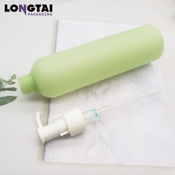 260ml HDPE soft touch rubber pump bottle