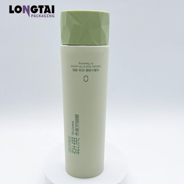 D40 green cleansing cream tube